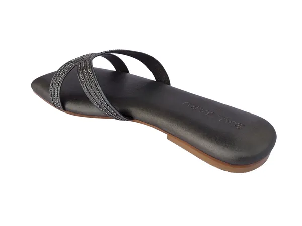 Black_Fashionable_Flats_With_Cushioned_Footbed_Sandals_For_Women