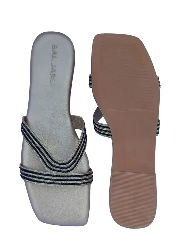 Silver_Fashionable_Flats_With_Cushioned_Footbed_Sandals_For_Women