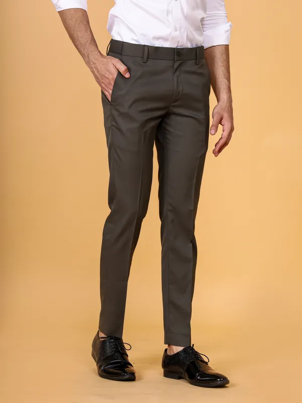 Green_Premium_&_Elegant_Stretchable_Formal_Trouser_For_Men