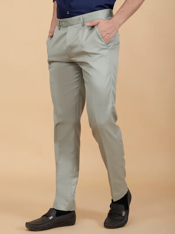 Light_Green_Premium_&_Elegant_Stretchable_Formal_Trouser_For_Men