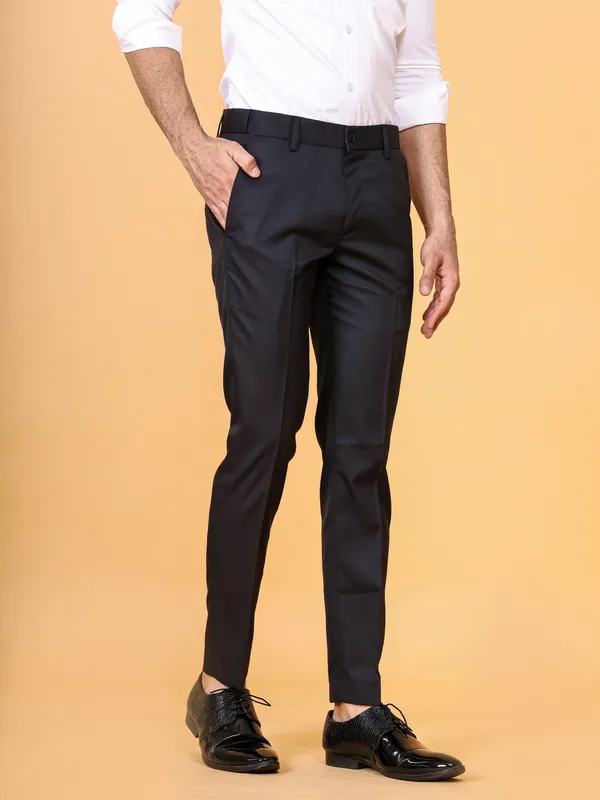 Black_Premium_&_Elegant_Stretchable_Formal_Trouser_For_Men