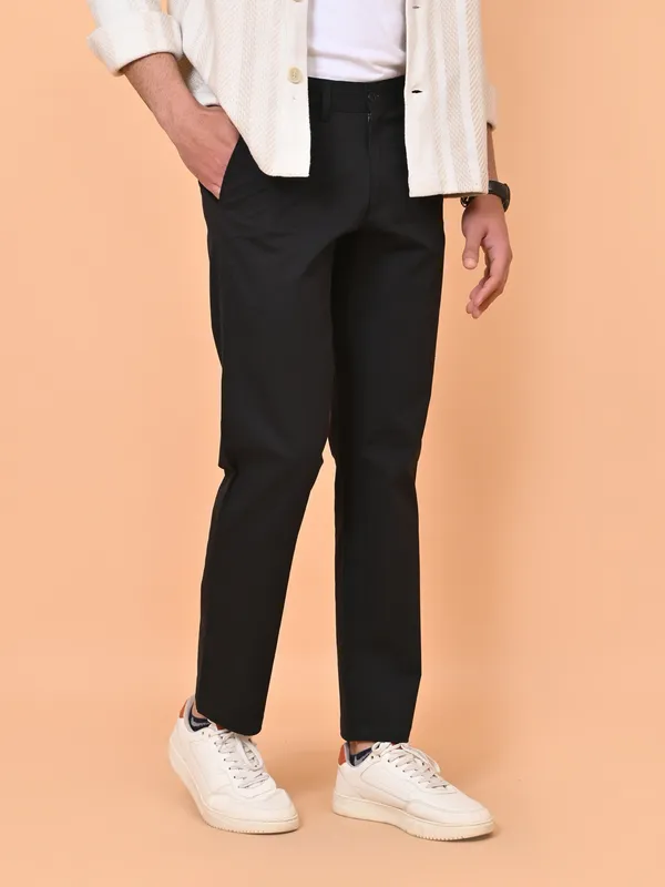Black_Cotton_Premium_&_Elegant_Stretchable_Chino_Trouser_For_Men