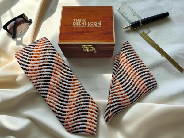 Aurora_Wave_Orange_Black_And_White_Micro_Woven_Jacquard_9_Cm_Tie_Set_With_Pocket_Square_And_Premium_Wooden_Gift_Box