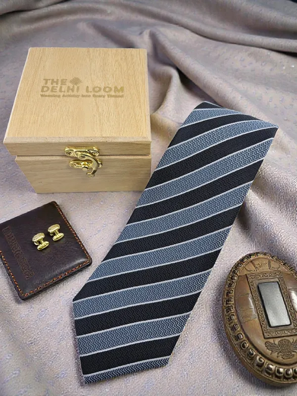 Zig_Wave_Stripe_Black_Grey_Diagonal_Pattern_Micro_Silk_Tie_With_Wooden_Gift_Box_8_Cm_Premium_Formal_Office_Wear