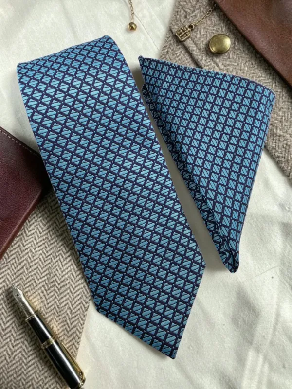 Turquoise_Blue_And_Navy_Blue_Lattice_Micro_Silk_Jacquard_9_Cm_Tie_Set_With_Pocket_Square_And_Wooden_Gift_Box