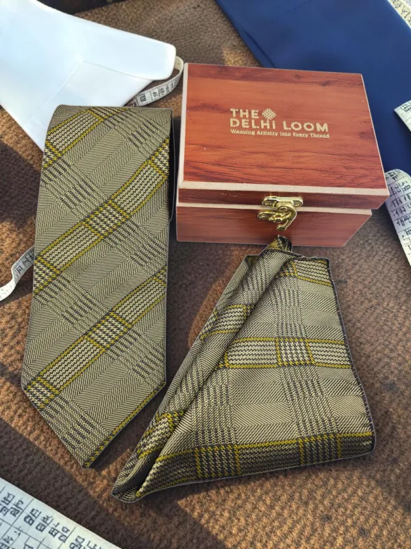 Antique_Gold_Regent_Glen_Plaid_Micro_Woven_Jacquard_9_Cm_Necktie_Set_With_Pocket_Square_And_Premium_Wooden_Gift_Box_Suitable_For_Formal_And_Business_Wear
