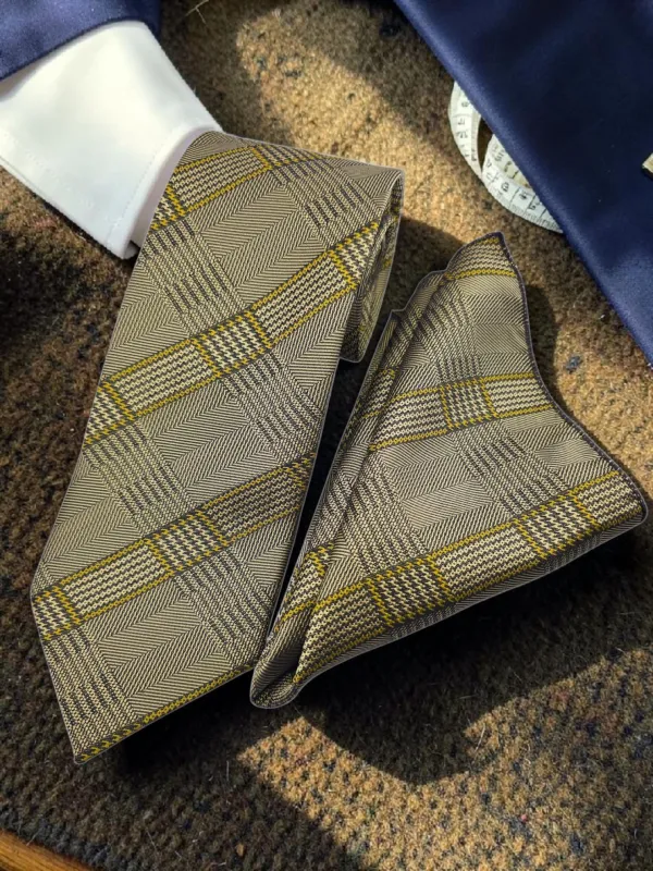 Antique_Gold_Regent_Glen_Plaid_Micro_Woven_Jacquard_9_Cm_Necktie_Set_With_Pocket_Square_And_Premium_Wooden_Gift_Box_Suitable_For_Formal_And_Business_Wear