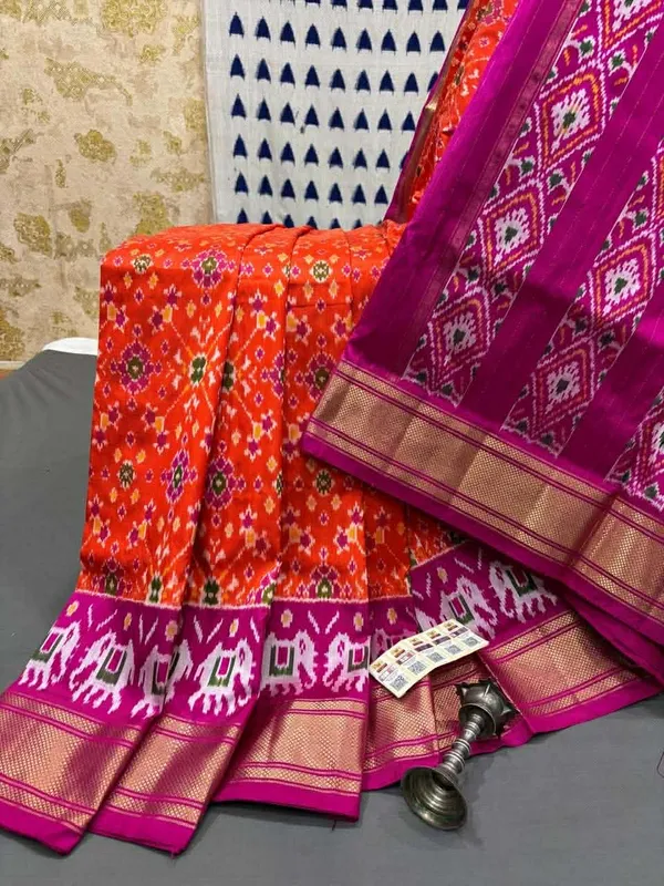 Multicolour_Beautiful_Ikkat_Design_Silk_Saree_Premium_Zari_Border_Saree_For_Women