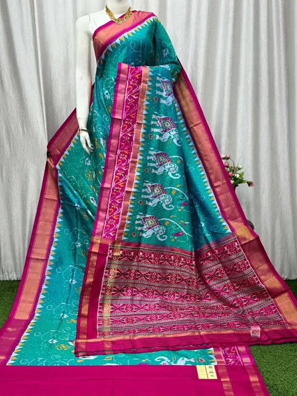 Sky_Trendy_Ikat_Digital_Printed_Soft_Silk_Saree_For_Women_Comfortable_&_Fashionable_Ethnic_Wear_Saree_For_Women