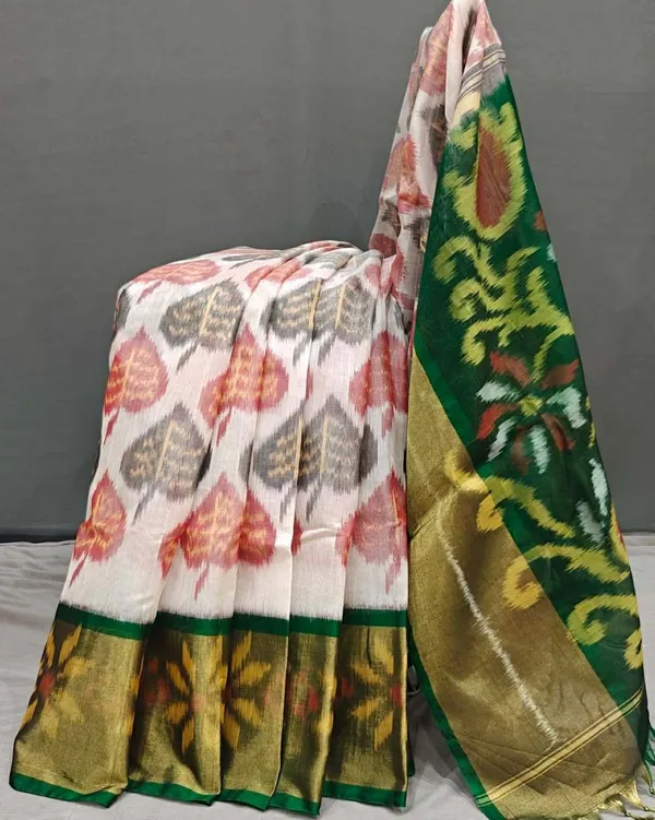 Multicolour_Beautiful_Digital_Ikat_Pattern_–_Smooth_Finish_Saree_With_Unstitched_Blouse_Saree_For_Women