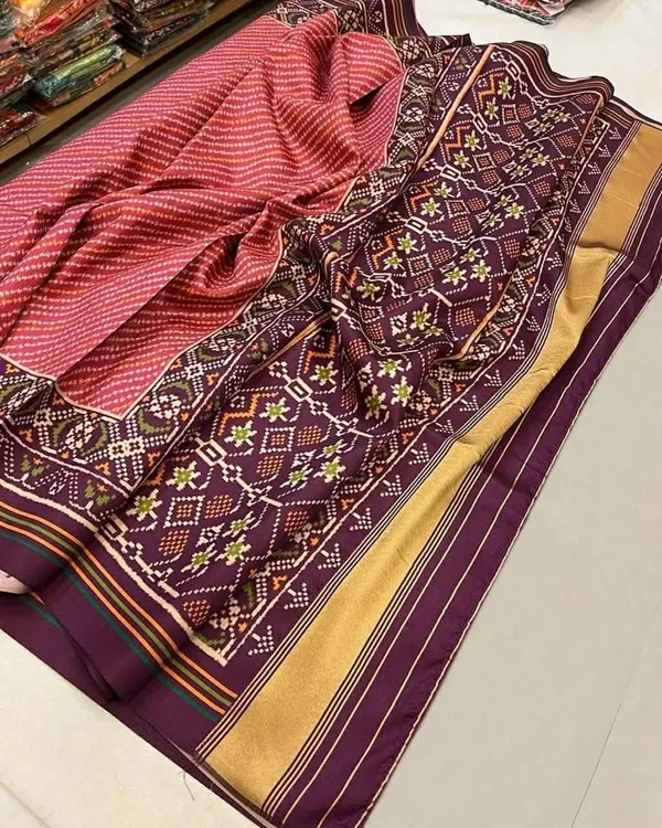 Peach_Trendy_Ikat_Digital_Printed_Soft_Silk_Saree_For_Women_Comfortable_&_Fashionable_Ethnic_Wear_Saree_For_Women