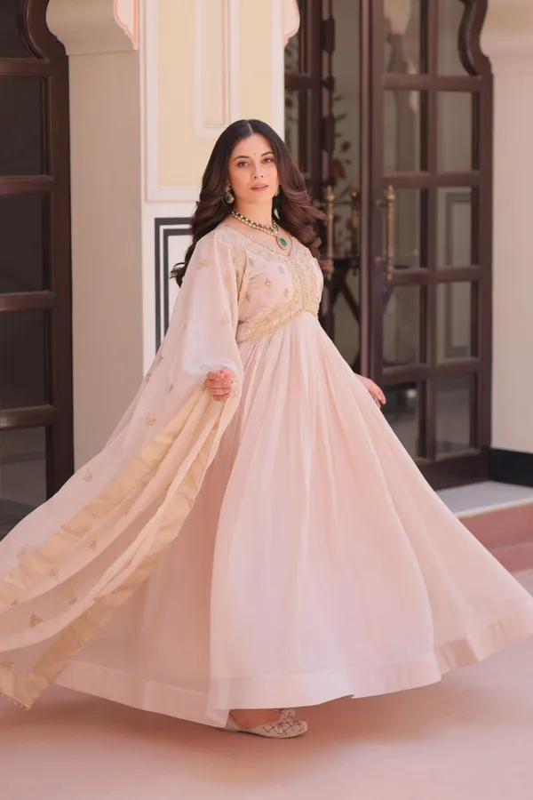 Elegant_Beige_Embroidered_Anarkali_Gown_Set_with_Dupatta