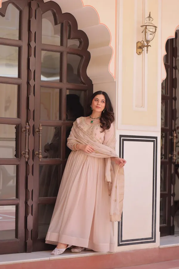 Elegant_Beige_Embroidered_Anarkali_Gown_Set_with_Dupatta