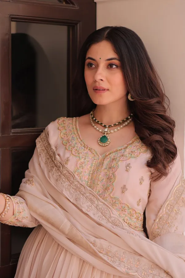 Elegant_Beige_Embroidered_Anarkali_Gown_Set_with_Dupatta
