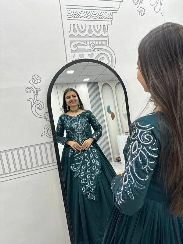 Emerald_Green_Peacock_Embroidered_Designer_Anarkali_Gown