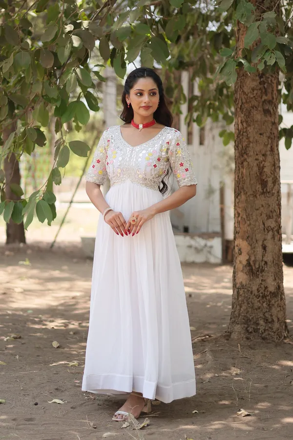 Ethereal_Pearl_White_Embroidered_Anarkali_Gown