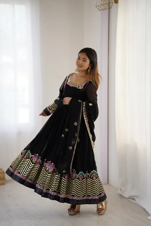 Black_Georgette_Embroidered_Anarkali_Set_For_Women_&_Girls