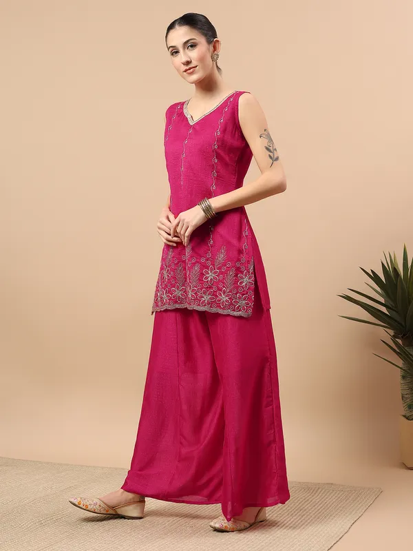 Women’s_Pink_Embroidered_Kurta_with_Palazzo_Set_(2-Piece_Ethnic_Co-ord_Set)