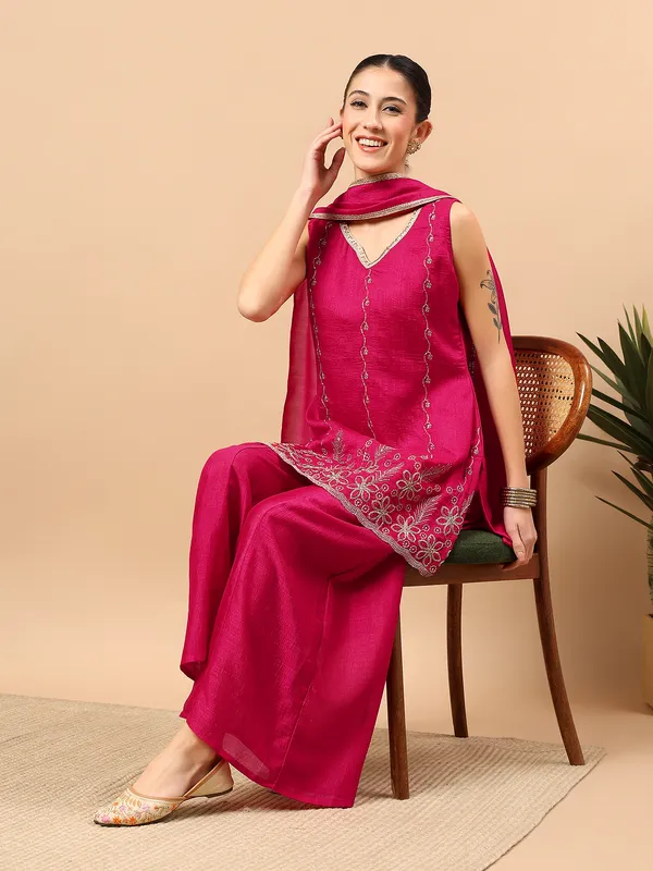 Women’s_Pink_Embroidered_Kurta_with_Palazzo_Set_(2-Piece_Ethnic_Co-ord_Set)