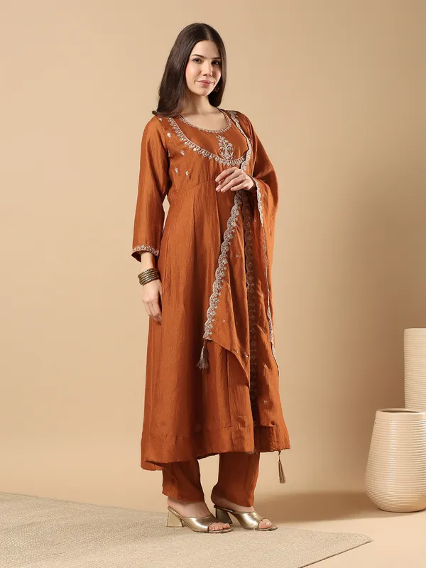 Women’s_Rust_Orange_Embroidered_A-Line_Kurta_Set_with_Pants_&_Dupatta_(3-Piece_Ethnic_Set)