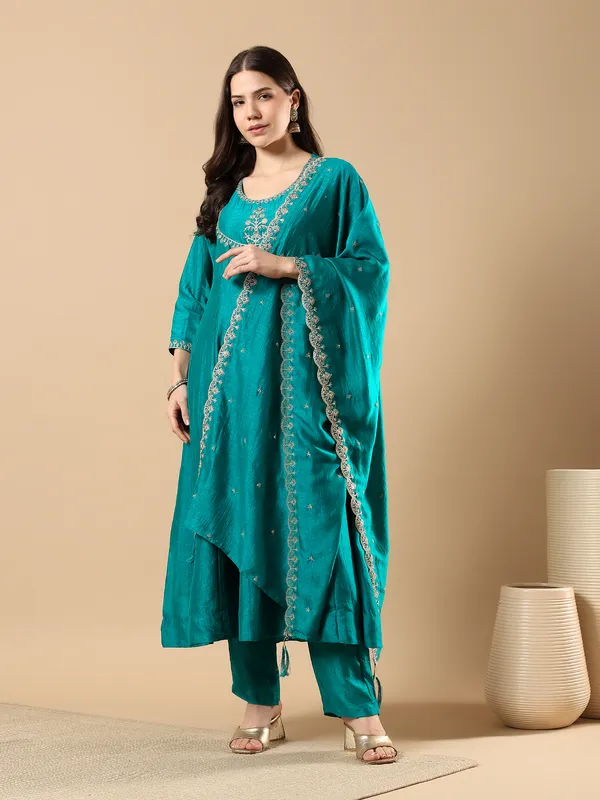 Women’s_Teal_Green_Embroidered_A-Line_Kurta_Set_with_Pants_&_Dupatta_(3-Piece_Ethnic_Set)
