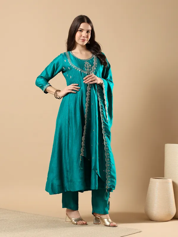 Women’s_Teal_Green_Embroidered_A-Line_Kurta_Set_with_Pants_&_Dupatta_(3-Piece_Ethnic_Set)