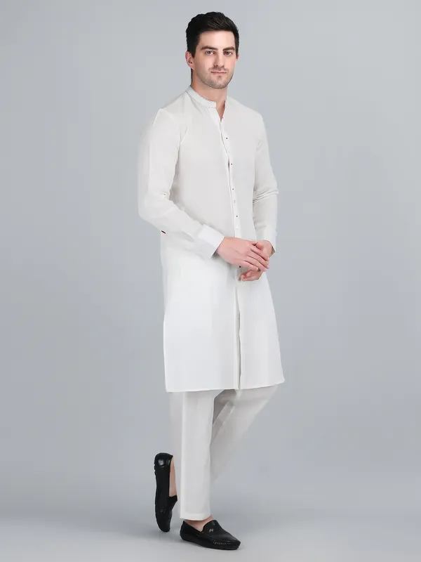 White_Pure_Linen_Hand_Embroidered_Kurta_With_Pants_For_Men