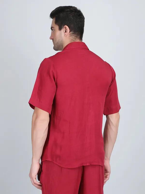 Maroon_Pure_Linen_Hand_Embroidered_Half_Sleeve_Shirt_For_Men