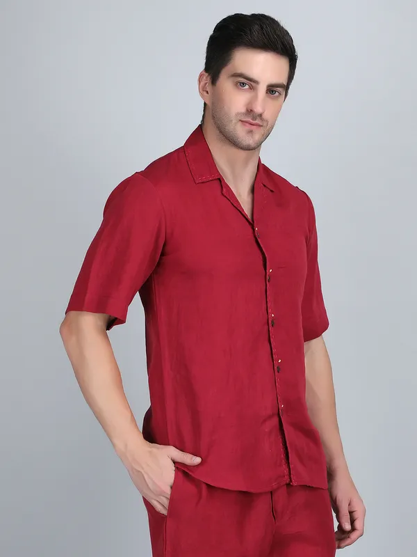Maroon_Pure_Linen_Hand_Embroidered_Half_Sleeve_Shirt_For_Men