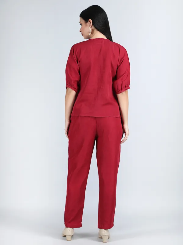 Maroon_Pure_Linen_Hand_Embroidered_Co-Ord_For_Women