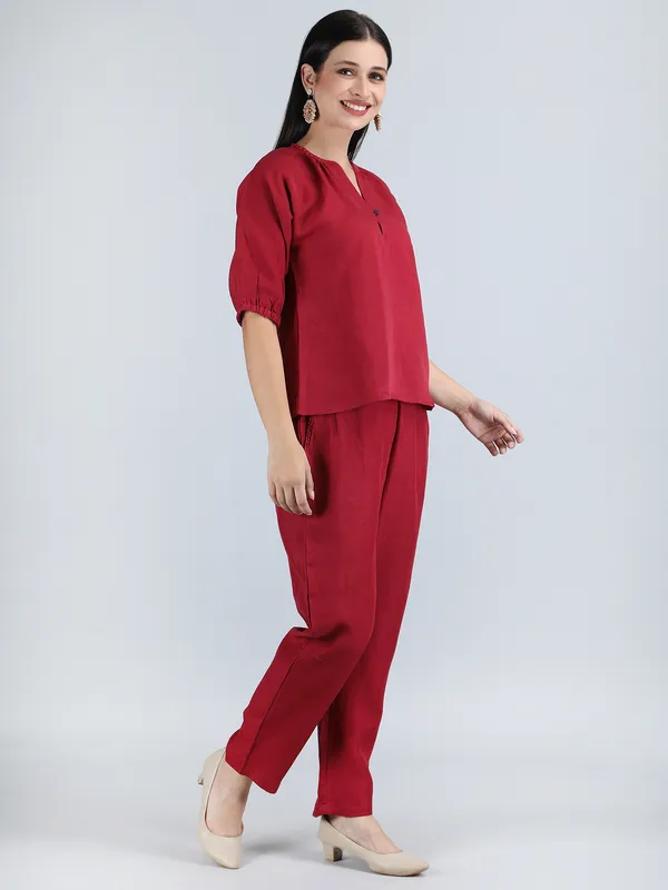 Maroon_Pure_Linen_Hand_Embroidered_Co-Ord_For_Women