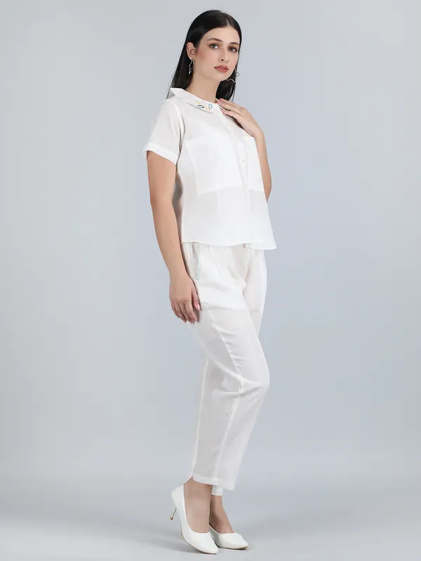 White_Pure_Linen_Hand_Embroidered_Co-Ord_For_Women