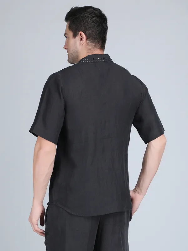 Black_Pure_Linen_Hand_Embroidered_Half_Sleeve_Shirt_For_Men