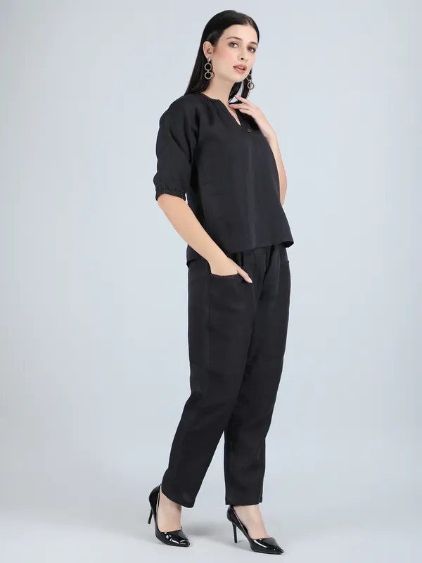 Black_Pure_Linen_Hand_Embroidered_Co-Ord_For_Women