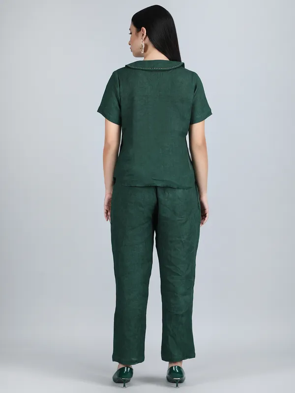 Green_Pure_Linen_Hand_Embroidered_Collar_Co-Ord_For_Women