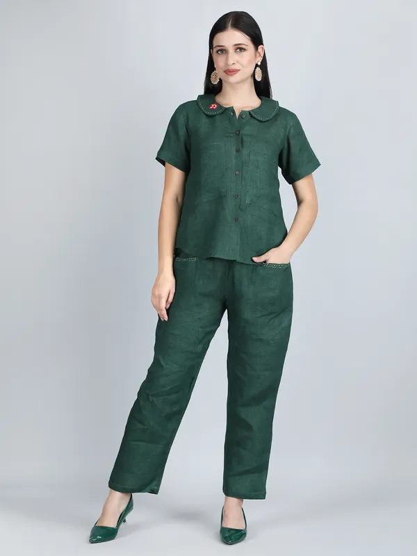 Green_Pure_Linen_Hand_Embroidered_Collar_Co-Ord_For_Women