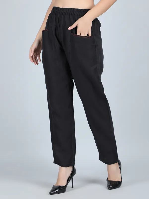 Black_Pure_Linen_Hand_Embroidered_Pants_For_Women