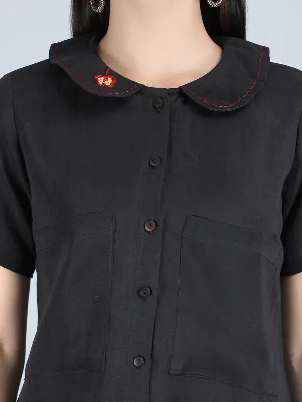 Black_Pure_Linen_Hand_Embroidered_Collar_Shirt_For_Women