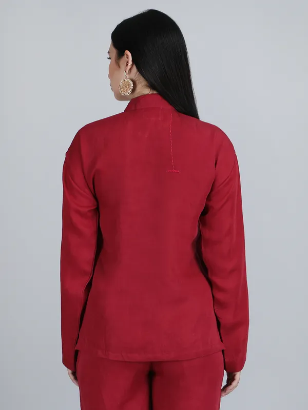Maroon_Pure_Linen_Hand_Embroidered_Zig_Zag_Placket_Shirt_For_Women