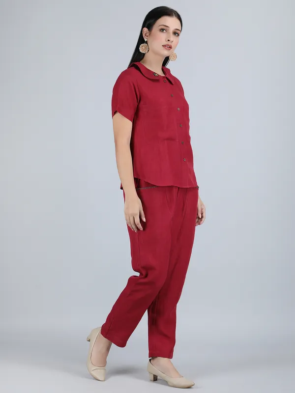 Maroon_Pure_Linen_Hand_Embroidered_Collar_Co-Ord_For_Women