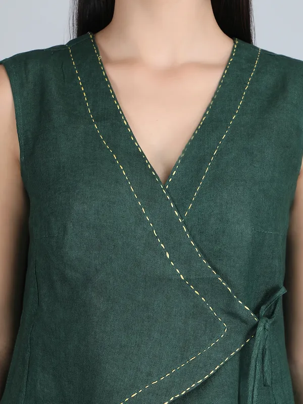 Forest_Green_Pure_Linen_Hand_Embroidered_Top_For_Women