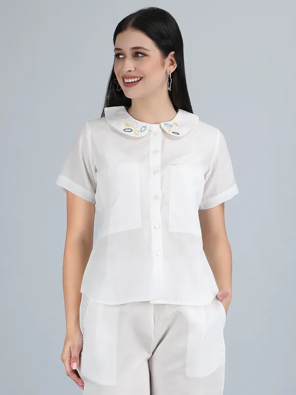 White_Pure_Linen_Hand_Embroidered_Shirt_For_Women