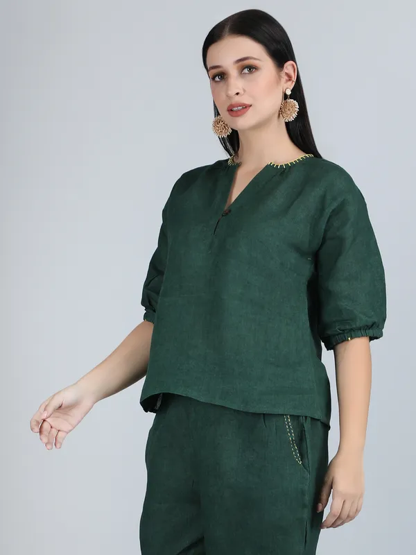 Forest_Green_Pure_Linen_Hand_Embroidered_Top_For_Women