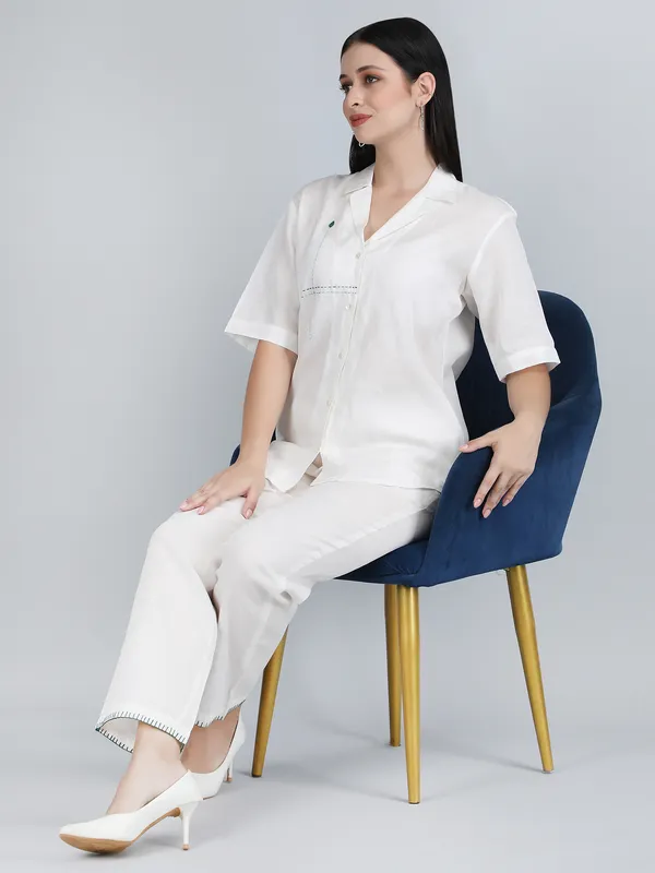 White_Pure_Linen_Hand_Embroidered_Regular_Fit_Shirt_For_Women