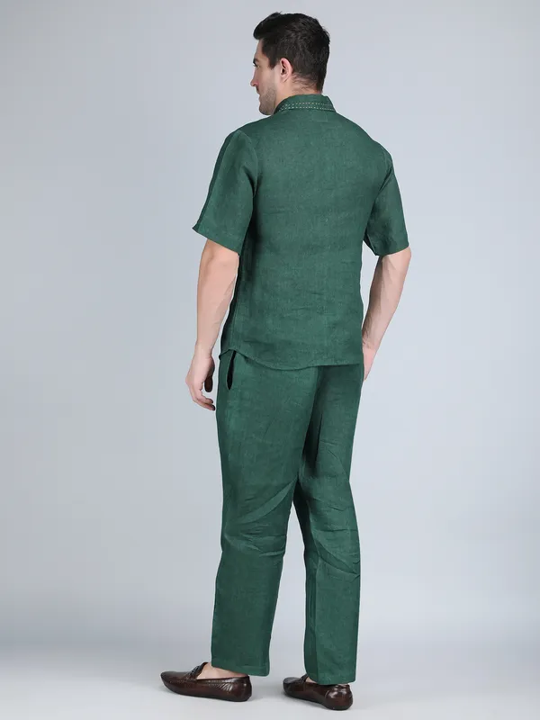 Green_Pure_Linen_Hand_Embroidered_Shirt_With_Pants_Co-Ord_Set_For_Men