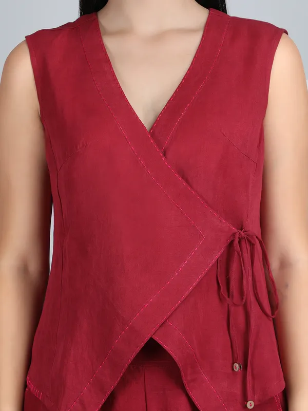 Maroon_Pure_Linen_Hand_Embroidered_Top_For_Women