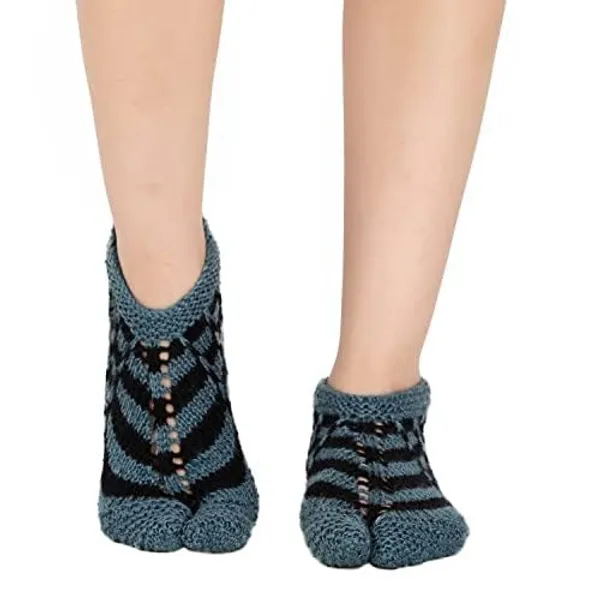 Blue_Woolen_Socks_For_Women