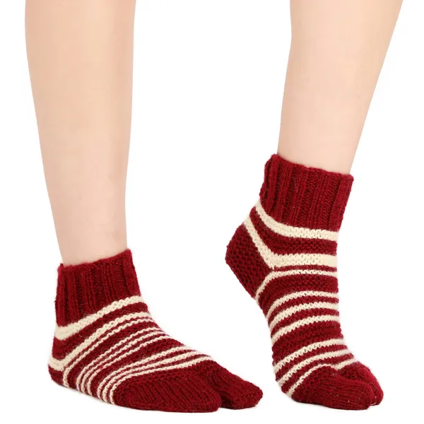 Maroon_Woolen_Socks_For_Women