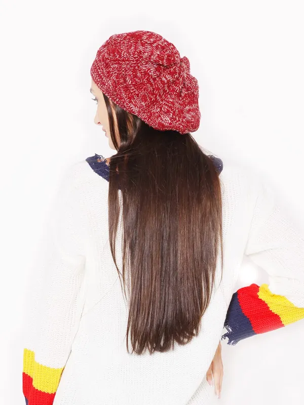 Maroon_Woolen_Cap_For_Women