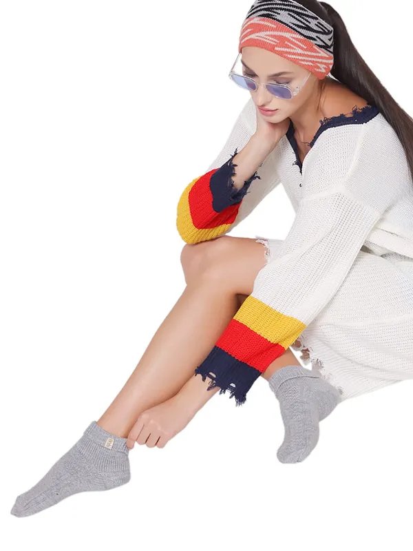 Grey_Woolen_Socks_For_Women